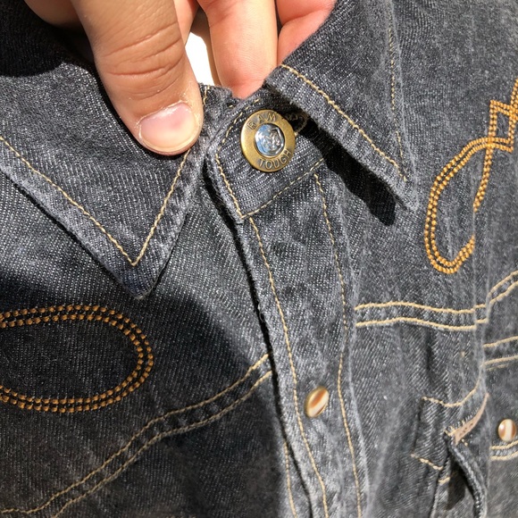 Dodge Ram branded denim pearl snap dark washed - Picture 7 of 7